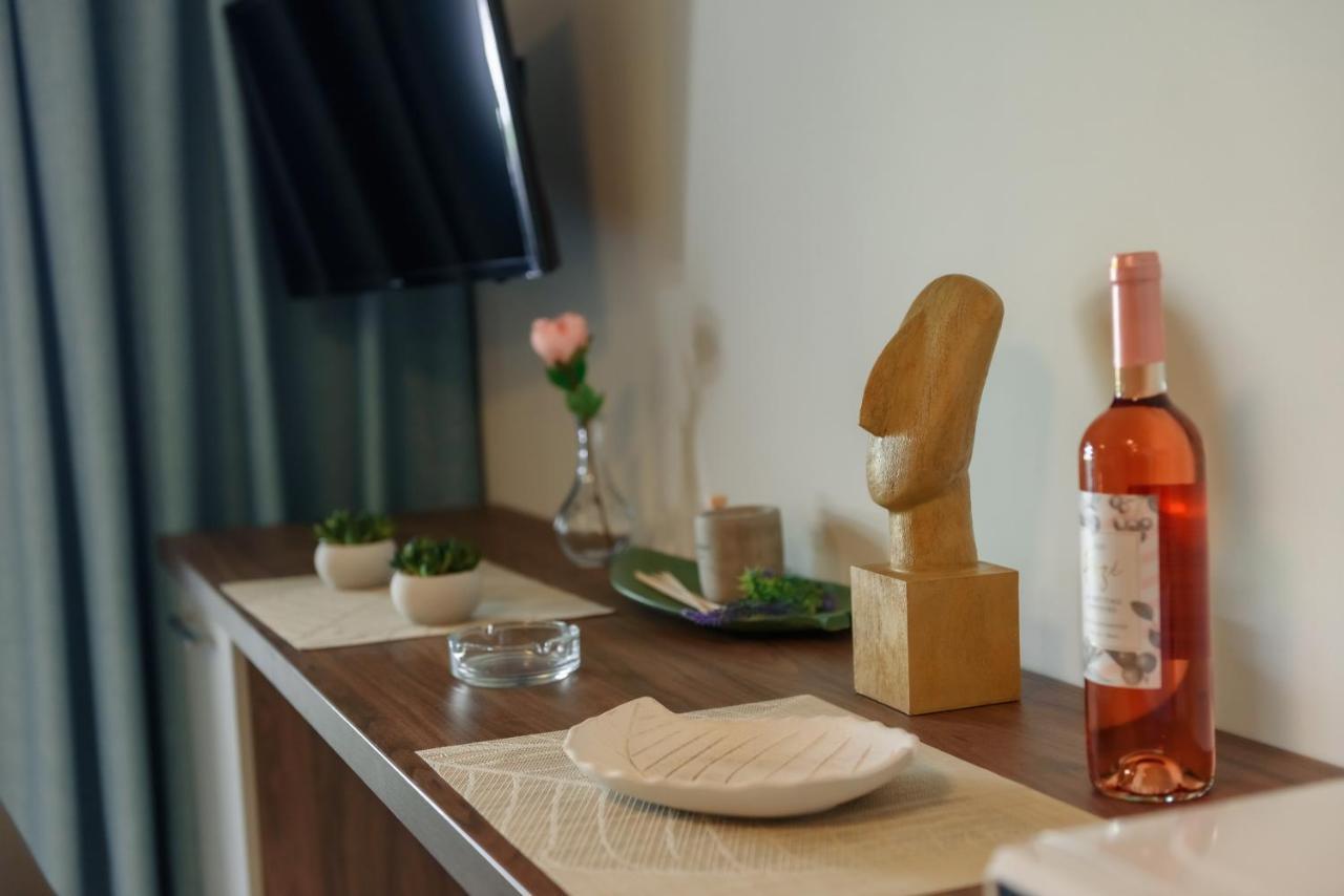 Itaka Studio Apartments - Halkidiki Suites Com Нікіті Екстер'єр фото